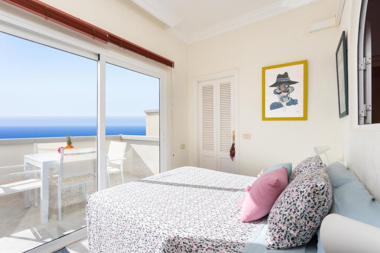 Home2Book Beach Front Las Gaviotas 산타크루스데 테네리페 외부 사진