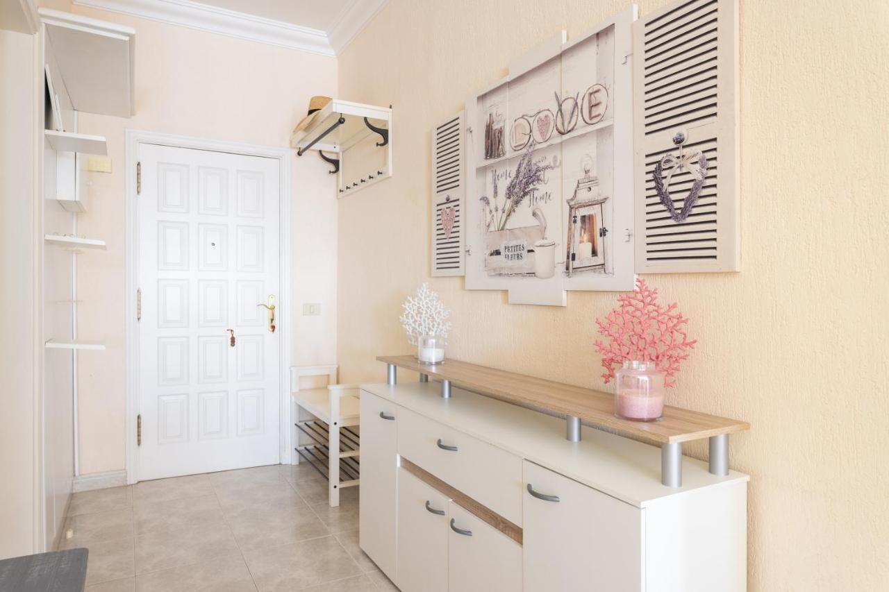 Home2Book Beach Front Las Gaviotas 산타크루스데 테네리페 외부 사진